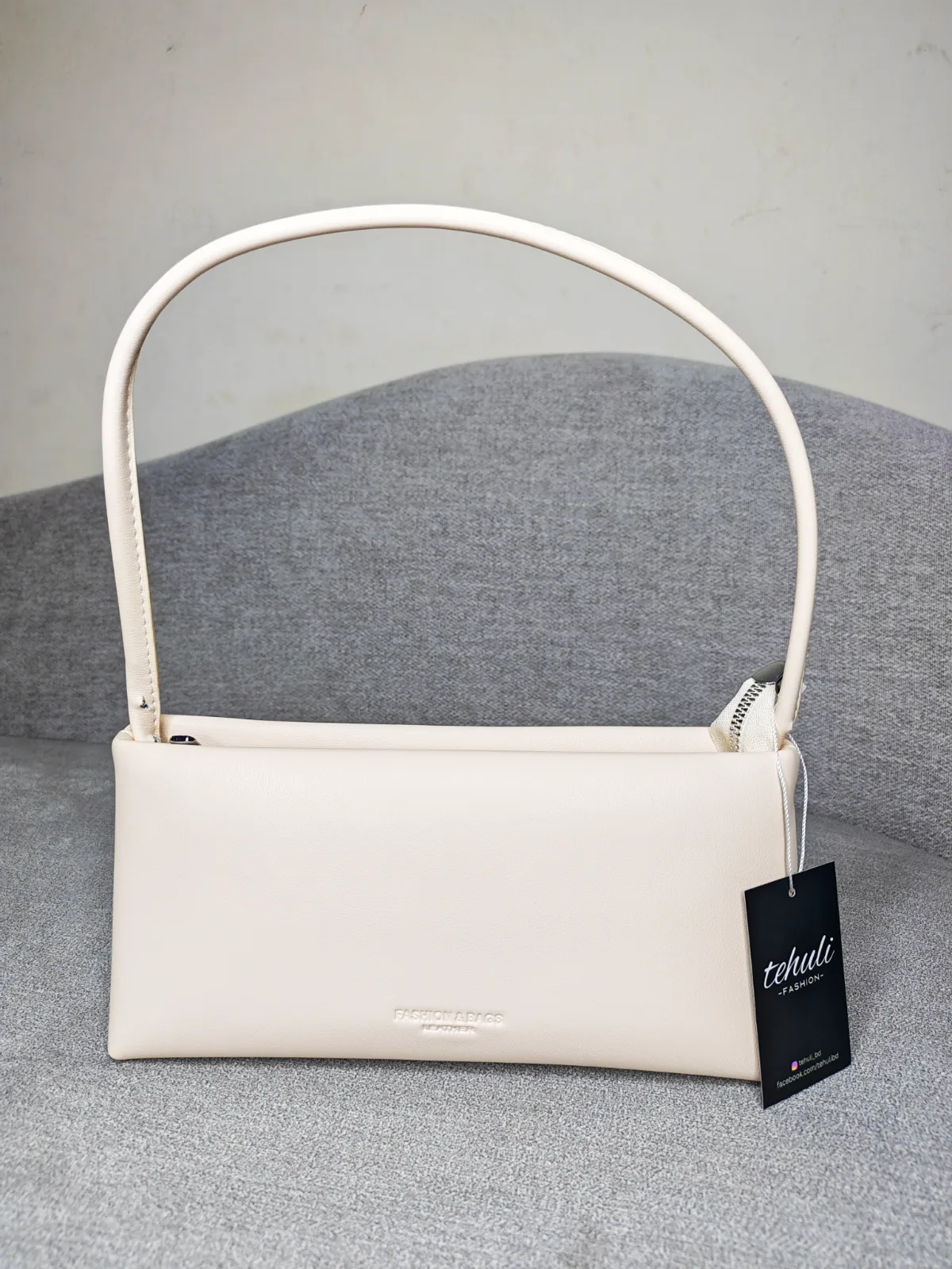 Baguette Bag view 17