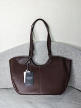 Wing Shaped Shoulder Bag in Coffee – Tehuli