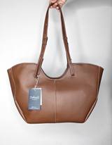 Wing Shaped Shoulder Bag in Brown – Tehuli