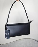 Baguette Bag in Black – Tehuli