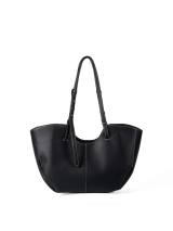 Wing Shaped Shoulder Bag in Black – Tehuli
