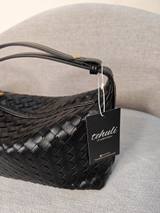 Handwoven Shoulder Bag in Black – Tehuli