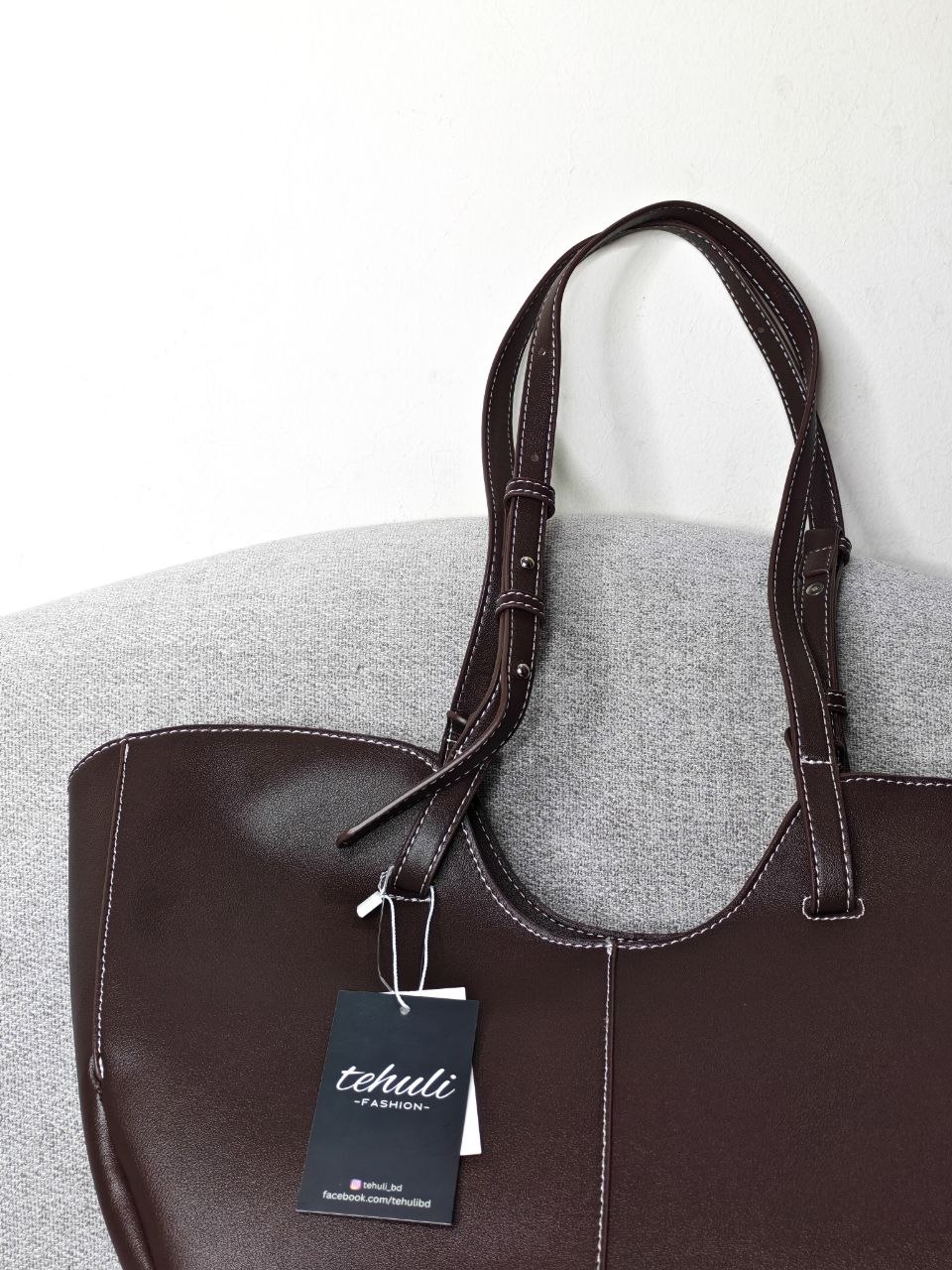 Wing Shaped Shoulder Bag view 3