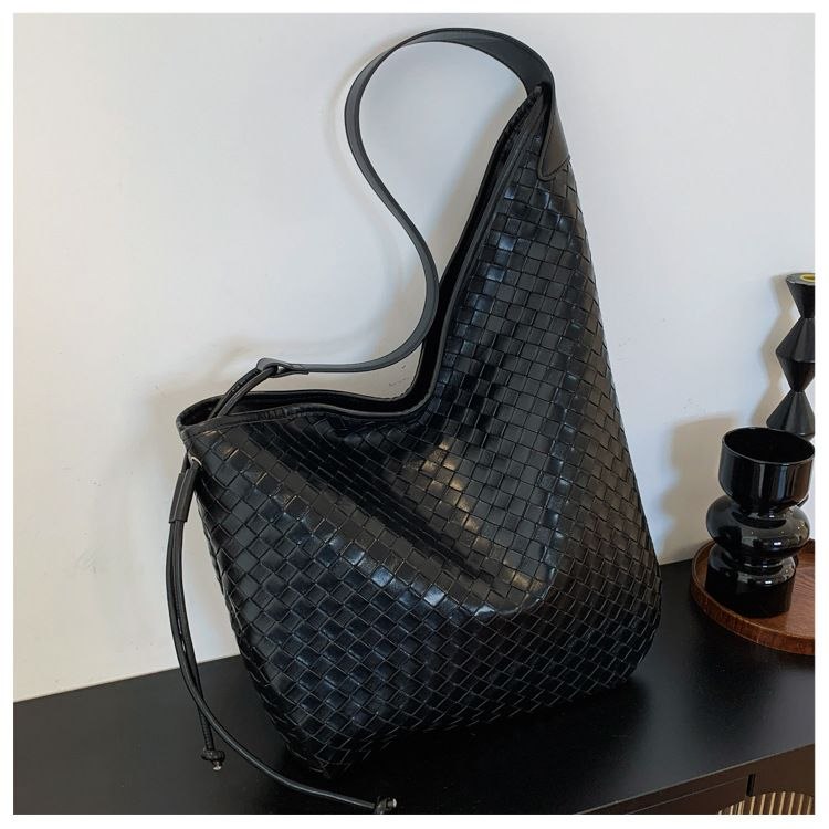 Oversized Hobo Bag view 3