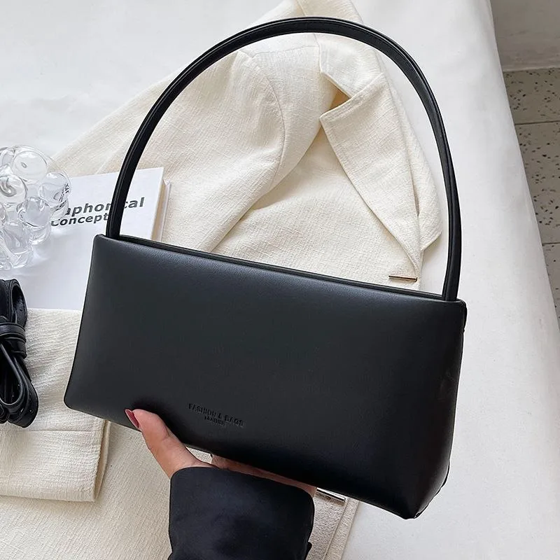 Baguette Bag view 8