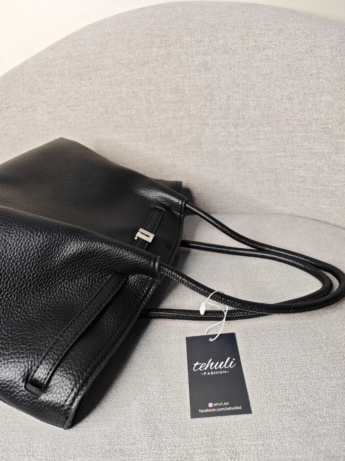 Pleated Tote Bag view 9