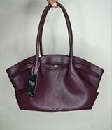 Litchi Pattern Shoulder Bag in Angora Red – Tehuli