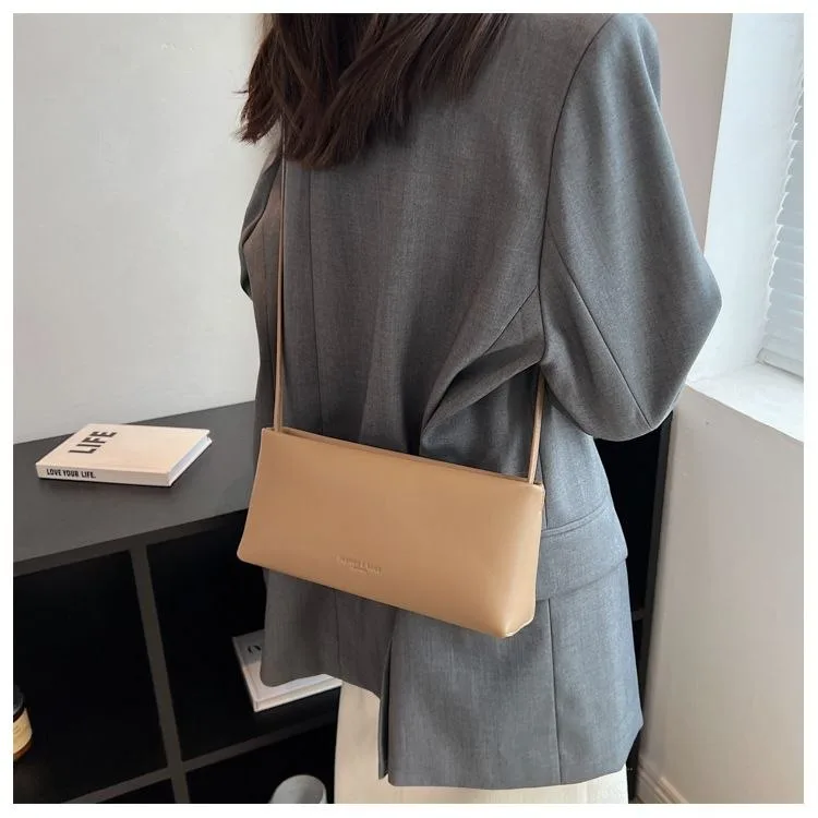Baguette Bag view 3